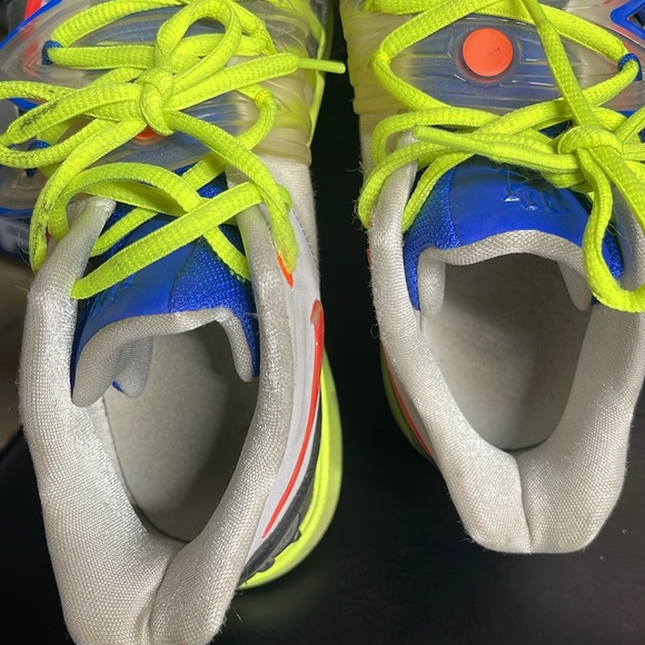 EUC ROKIT x Kyrie 5 GS 'All Star' Boys Size 6Y Nike basketball shoes - Picture 7 of 13